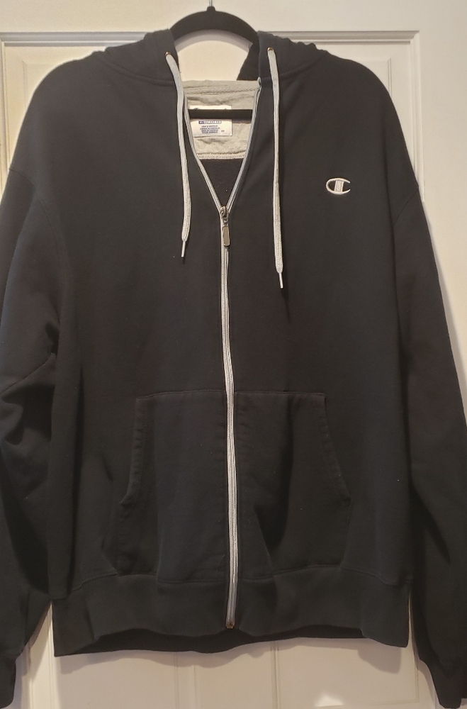 Champion Men's Black Zip Up Sweatshirt.